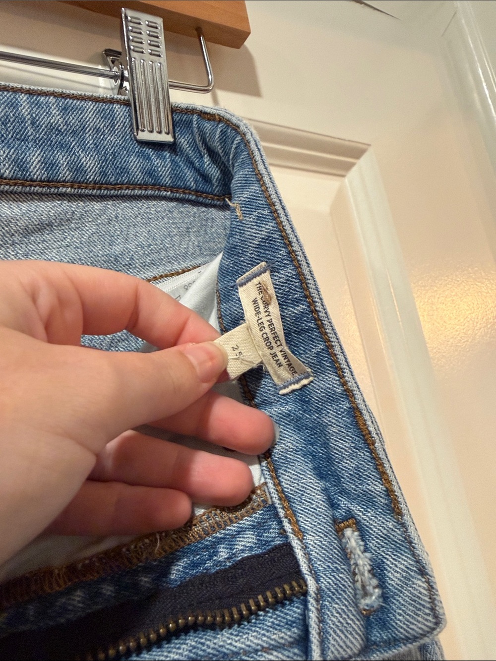 Madewell Light Blue High-Rise Straight Jeans with Raw Hem - Picture 3 of 4